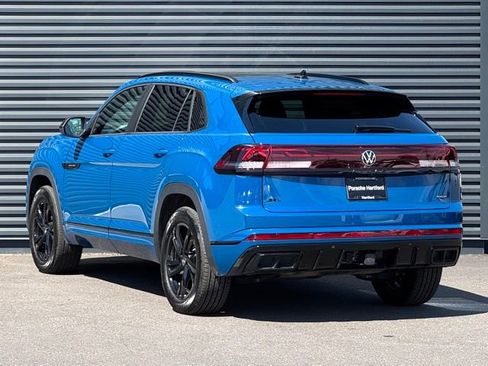Used 2025 Volkswagen Atlas Cross Sport SEL R-Line AWD/4WD image 3