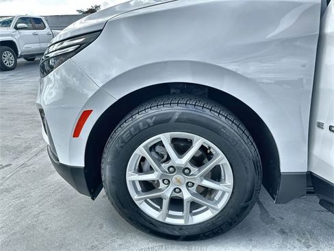 Used 2024 Chevrolet Equinox LT image 19