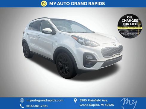 Used 2020 Kia Sportage S w/ S Sunroof Package AWD/4WD image 1