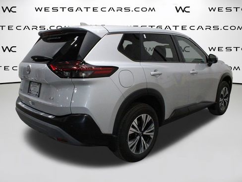 Used 2022 Nissan Rogue SV image 46