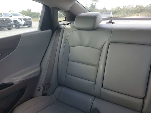 Used 2019 Chevrolet Malibu Premier w/ Sun and Wheel Package image 12