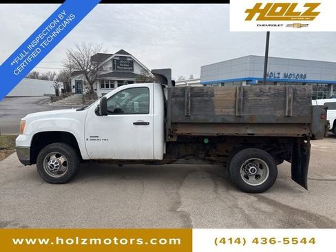 Used 2009 GMC Sierra 3500 W/T w/ Snow Plow Prep Package image 3