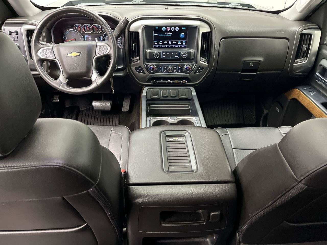 Used 2017 Chevrolet Silverado 1500 LTZ w/ LTZ Plus Package AWD/4WD image 4