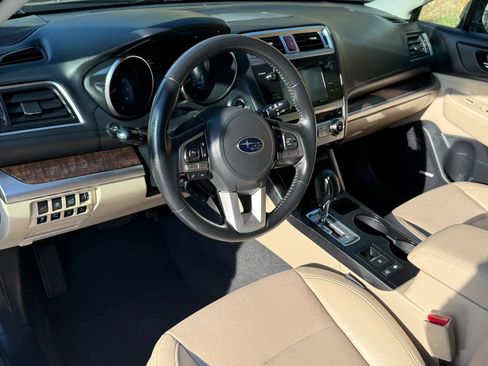 Used 2015 Subaru Outback 2.5i Limited image 16