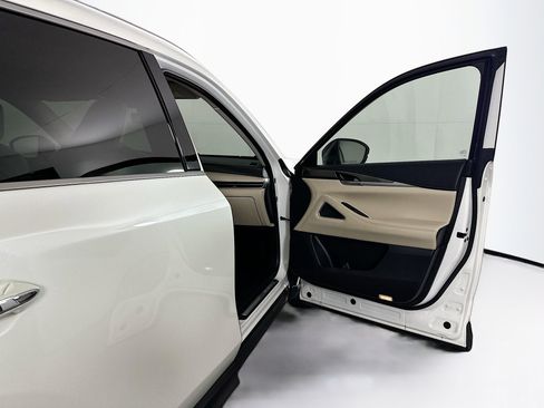 Used 2023 INFINITI QX60 Luxe w/ Vision Package AWD/4WD image 35