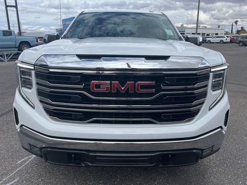 Certified 2025 GMC Sierra 1500 SLT AWD/4WD image 5