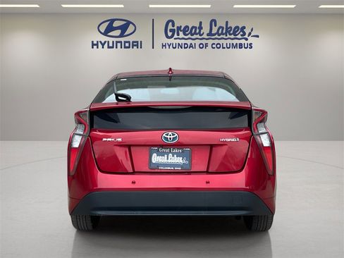 Used 2017 Toyota Prius Two w/ Prius Two Safety Plus Package image 4