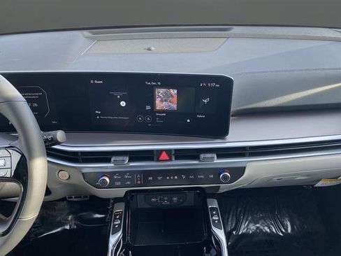 New 2026 Kia Sorento SX Prestige AWD/4WD image 9