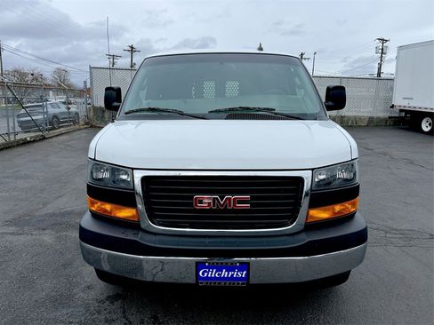 Used 2022 GMC Savana 2500 w/ Driver Convenience Package image 23