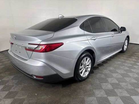 Used 2025 Toyota Camry LE w/ Convenience Package AWD/4WD image 3