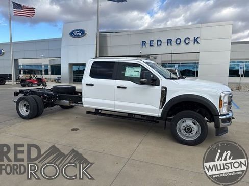 New 2026 Ford F550 4x4 Crew Cab Super Duty image 1