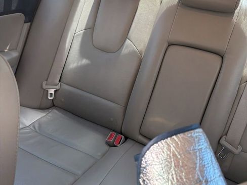 Used 2010 Ford Fusion Hybrid FWD image 23