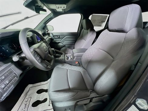 New 2026 Toyota Tacoma SR5 image 17