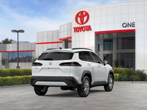 New 2026 Toyota Corolla Cross LE w/ Moonroof Package image 33