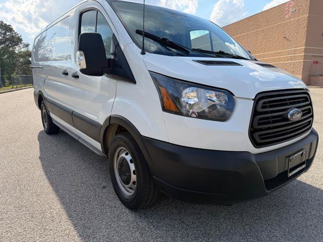 Used 2019 Ford Transit 150 130 Low Roof RWD image 3