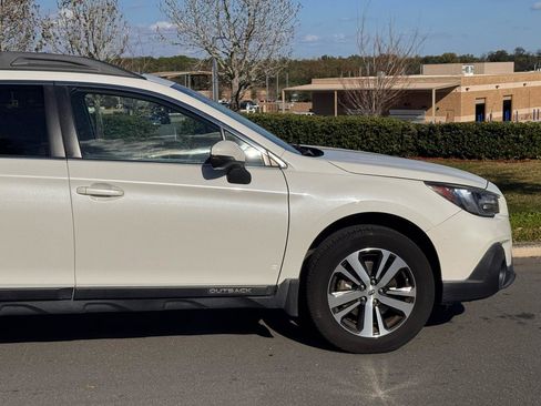 Used 2019 Subaru Outback 2.5i Limited w/ Popular Package #2 image 32