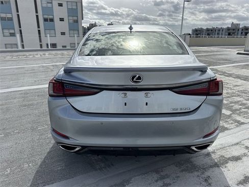 Certified 2022 Lexus ES 350 F Sport image 24