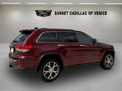 Used 2019 Jeep Grand Cherokee Limited w/ Trailer Tow Group IV image 3