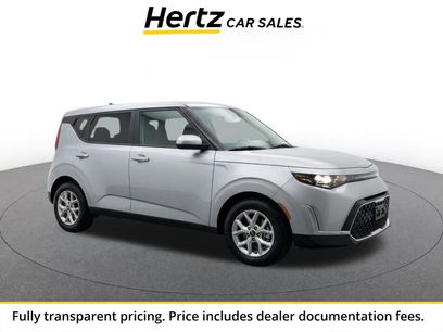 Used 2025 Kia Soul LX w/ LX Technology Package