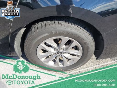 Used 2024 Toyota Sienna XLE FWD image 30