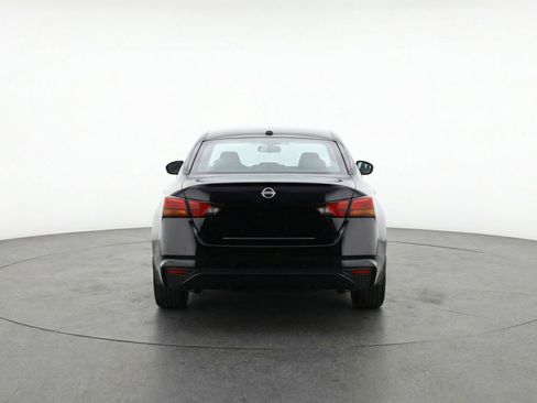 Used 2025 Nissan Altima 2.5 SV image 7