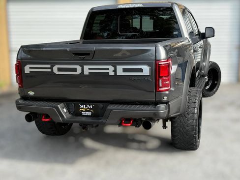 Used 2018 Ford F150 Raptor w/ Equipment Group 802A Luxury AWD/4WD image 13