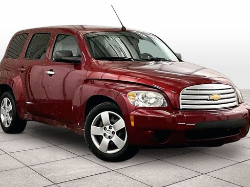 Used 2009 Chevrolet HHR LS image 2