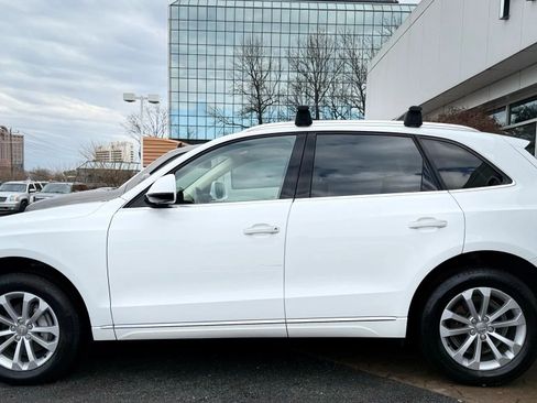 Used 2017 Audi Q5 2.0T Premium w/ Audi MMI Navigation Plus image 4