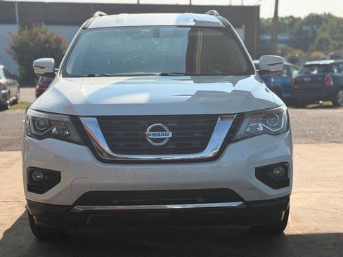 Used 2020 Nissan Pathfinder SV w/ Cargo Package AWD/4WD image 2