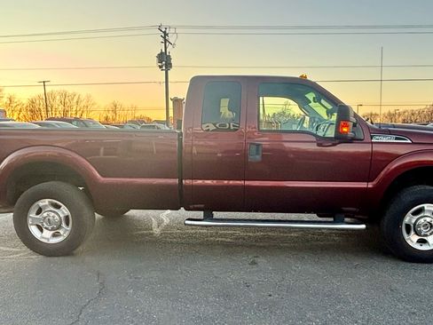 Used 2016 Ford F250 XLT w/ XLT Value Package image 5