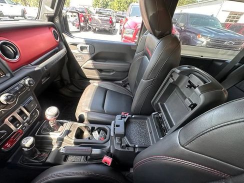 Used 2019 Jeep Wrangler Rubicon AWD/4WD image 23