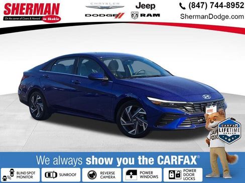 Used 2025 Hyundai Elantra SEL image 1