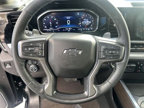 Certified 2024 Chevrolet Silverado 1500 High Country w/ Midnight Edition image 17