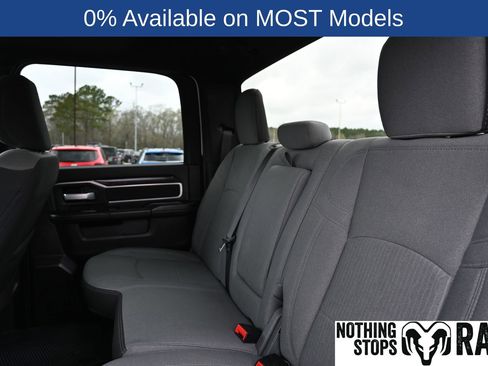 Used 2024 RAM 3500 Big Horn image 22