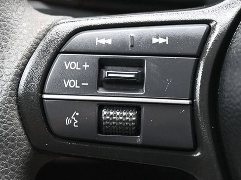 Used 2025 Honda Accord SE image 19