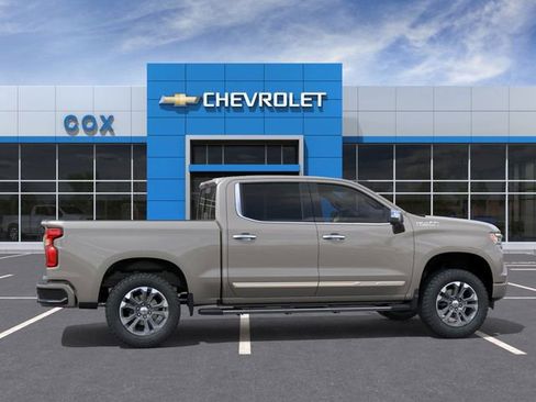 New 2026 Chevrolet Silverado 1500 High Country w/ Z71 Off-Road Package image 5