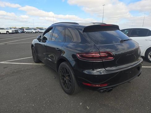 Used 2017 Porsche Macan GTS AWD/4WD image 2