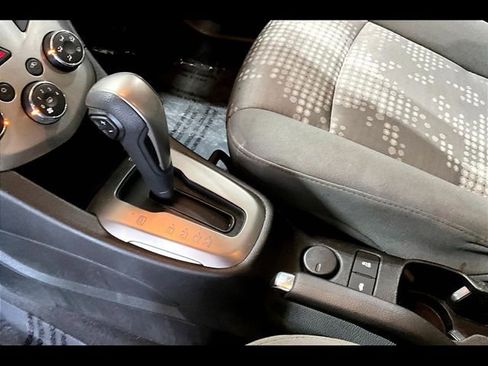 Used 2014 Chevrolet Sonic LS image 14