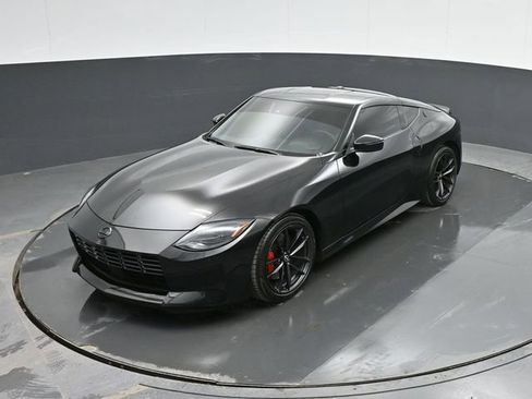 Used 2024 Nissan Z Performance w/ Floor Mat Package image 45