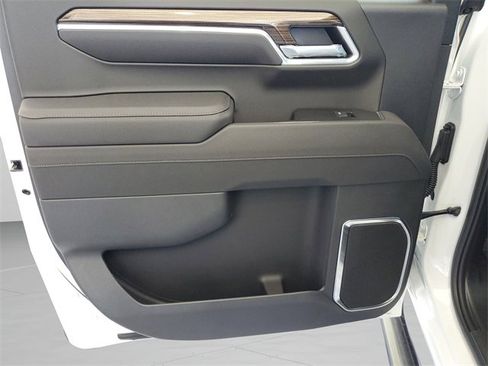 New 2025 Chevrolet Silverado 1500 RST image 9