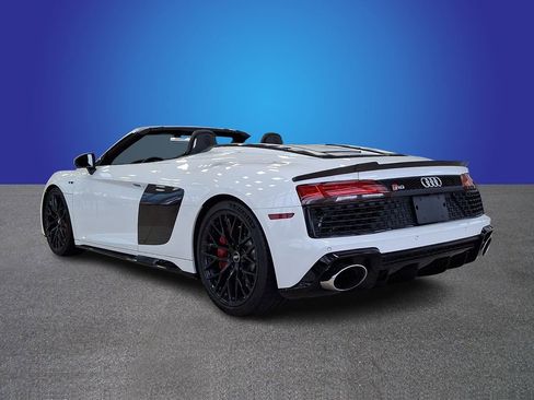Used 2020 Audi R8 V10 w/ Carbon Exterior Package image 6