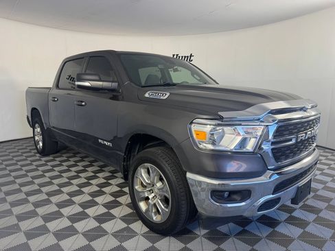 Used 2022 RAM 1500 Big Horn AWD/4WD image 6