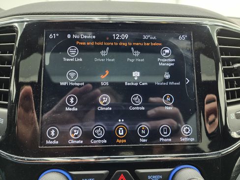 Used 2020 Jeep Grand Cherokee Altitude image 47