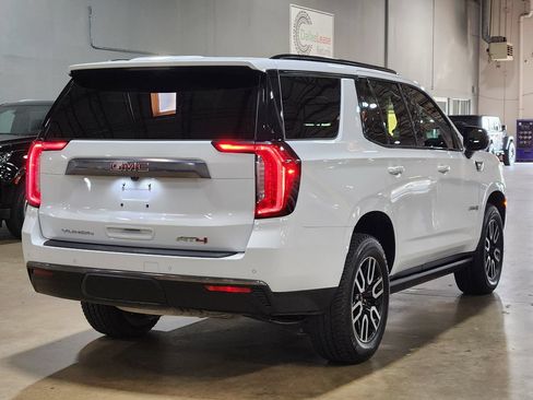 Used 2023 GMC Yukon AT4 AWD/4WD image 8
