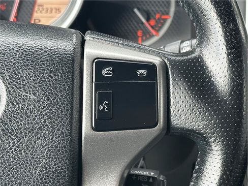 Used 2013 Toyota 4Runner SR5 w/ Premium Pkg AWD/4WD image 23