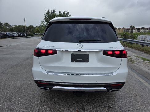 Used 2024 Mercedes-Benz GLS 450 4MATIC image 6