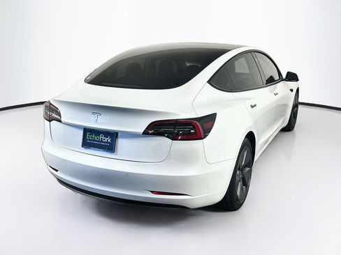 Used 2021 Tesla Model 3 Standard Range Plus RWD image 9