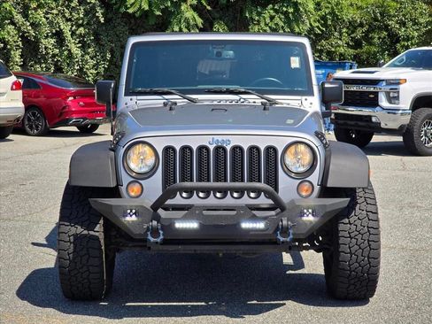 Used 2015 Jeep Wrangler Sport w/ Quick Order Package 24S AWD/4WD image 22