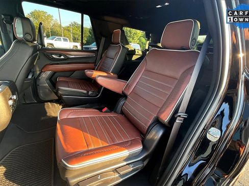 Used 2023 GMC Yukon Denali Ultimate image 26