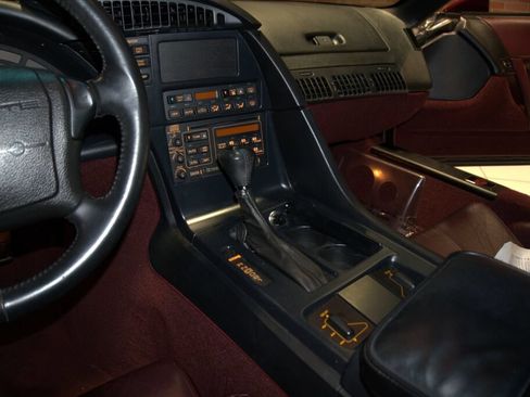 Used 1993 Chevrolet Corvette Coupe RWD image 34